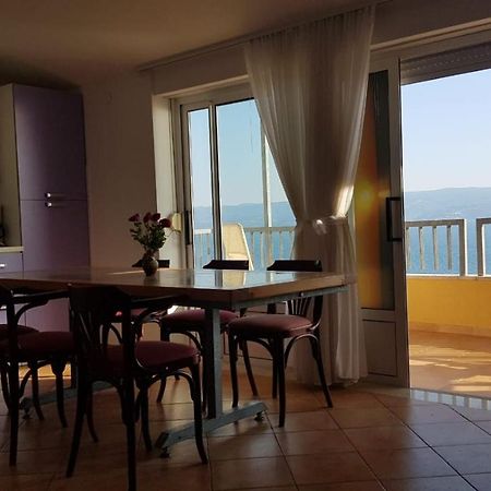 Apartmani Babic Dugi Rat Εξωτερικό φωτογραφία