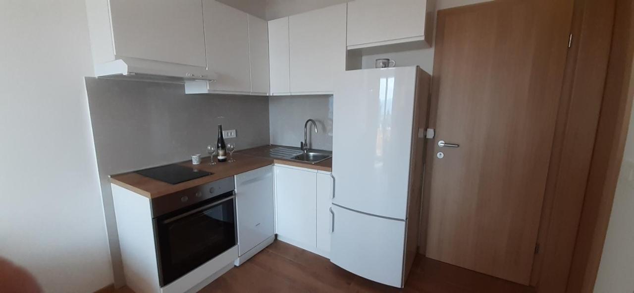 Apartmani Babic Dugi Rat Εξωτερικό φωτογραφία