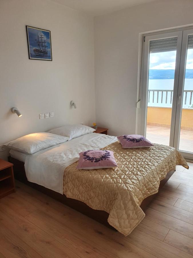 Apartmani Babic Dugi Rat Εξωτερικό φωτογραφία