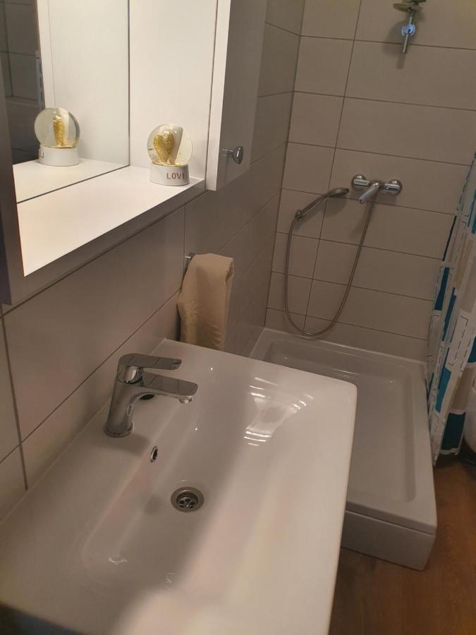 Apartmani Babic Dugi Rat Εξωτερικό φωτογραφία