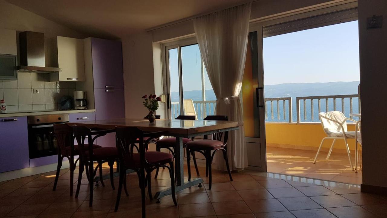 Apartmani Babic Dugi Rat Εξωτερικό φωτογραφία